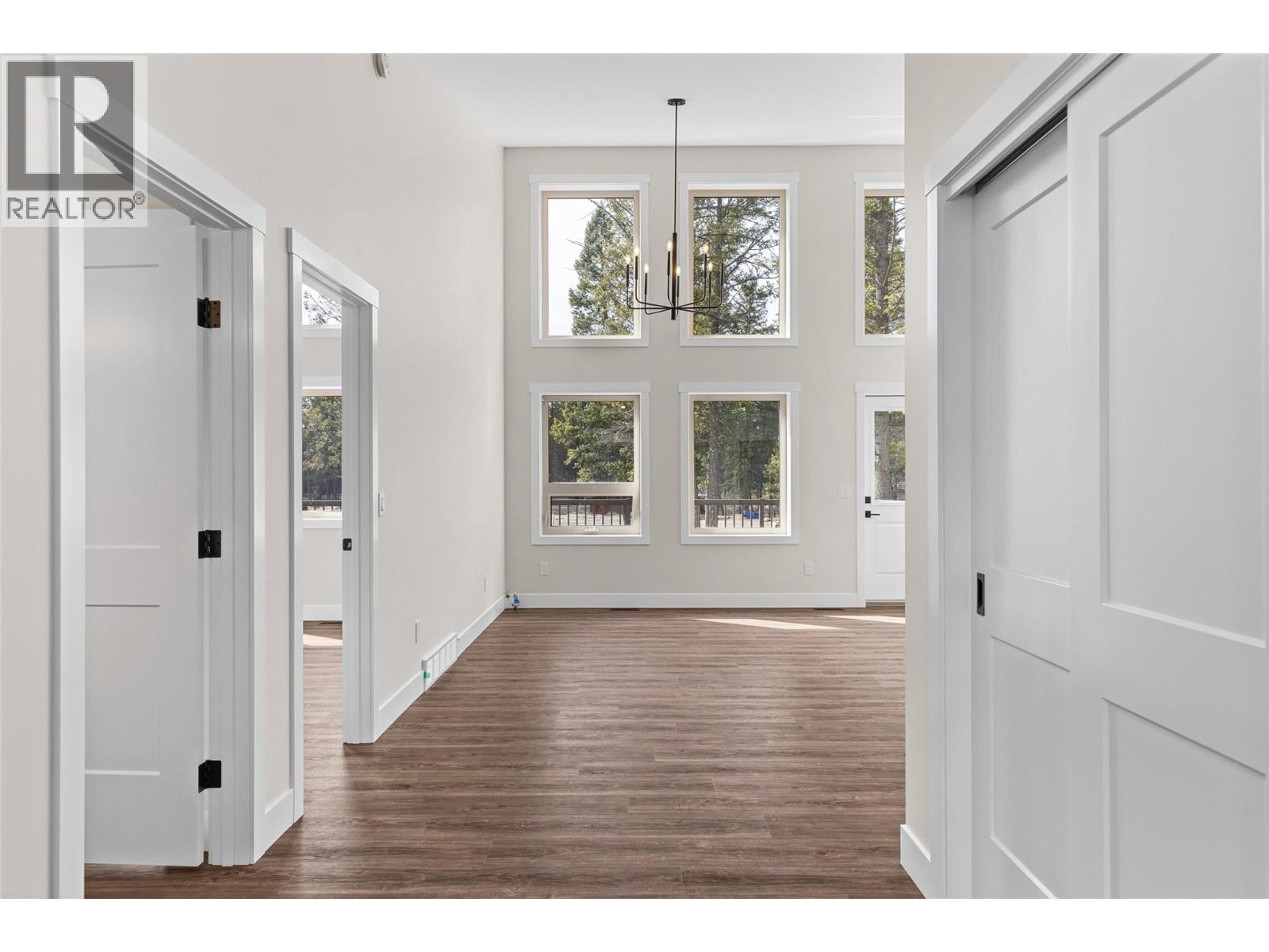 4926 Timber Ridge Road Unit# 51, Windermere, British Columbia  V0A 1H0 - Photo 2 - 10364084