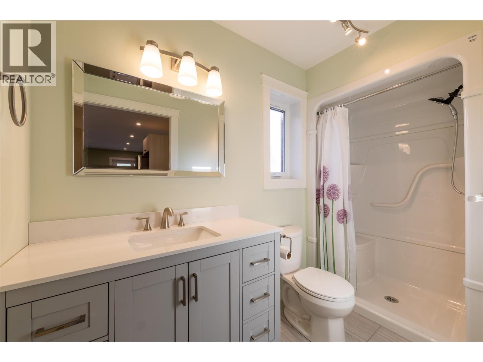 615 9th Street S, Golden, British Columbia  V0A 1H0 - Photo 38 - 10364237