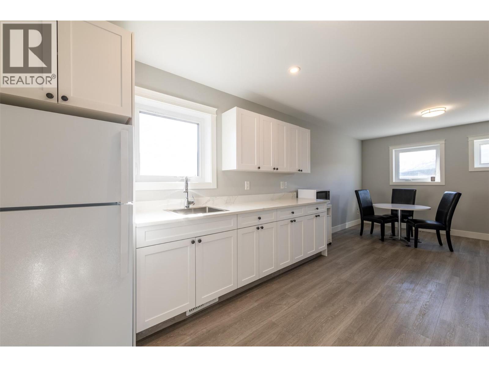 615 9th Street S, Golden, British Columbia  V0A 1H0 - Photo 44 - 10364237