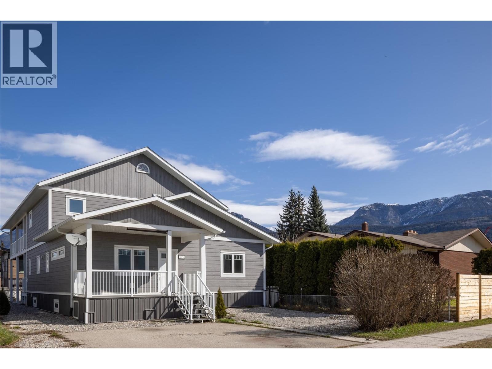 615 9th Street S, Golden, British Columbia  V0A 1H0 - Photo 60 - 10364237