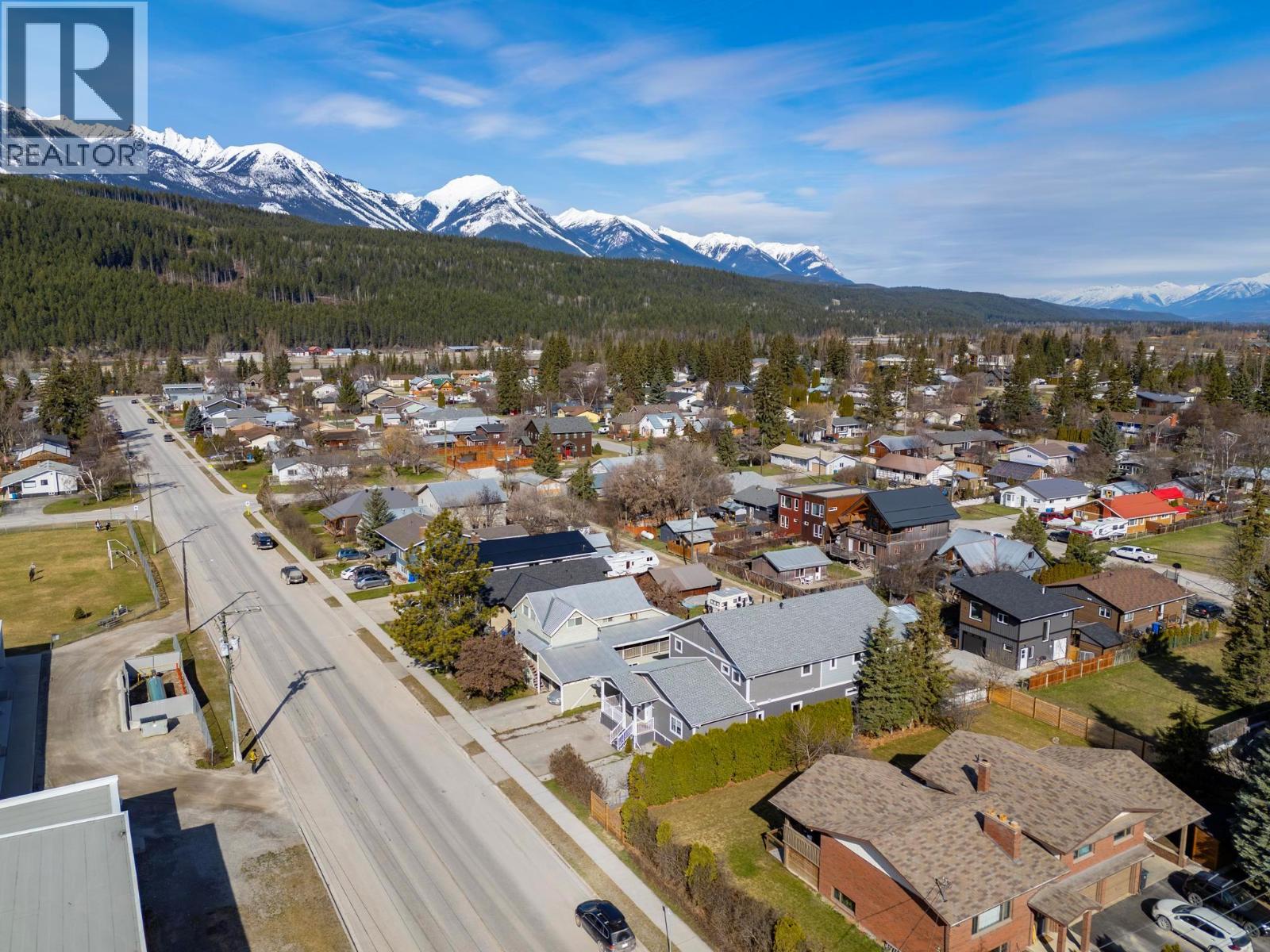 615 9th Street S, Golden, British Columbia  V0A 1H0 - Photo 62 - 10364237