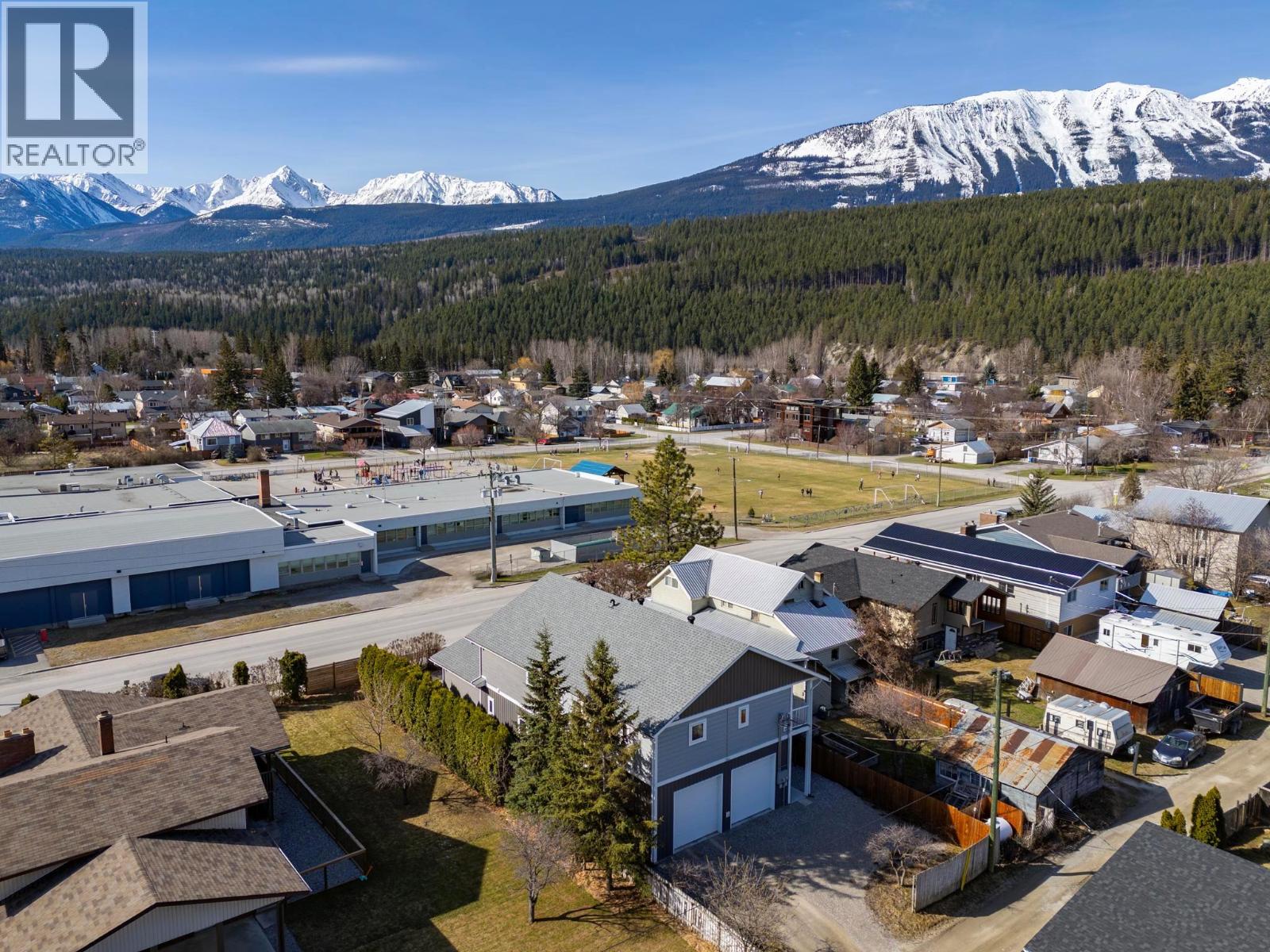 615 9th Street S, Golden, British Columbia  V0A 1H0 - Photo 67 - 10364237