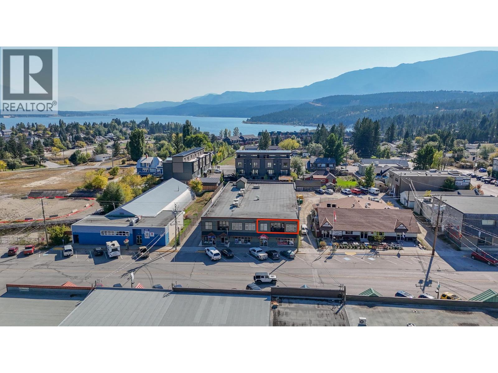 519 13th Street Unit# 4, Invermere, British Columbia