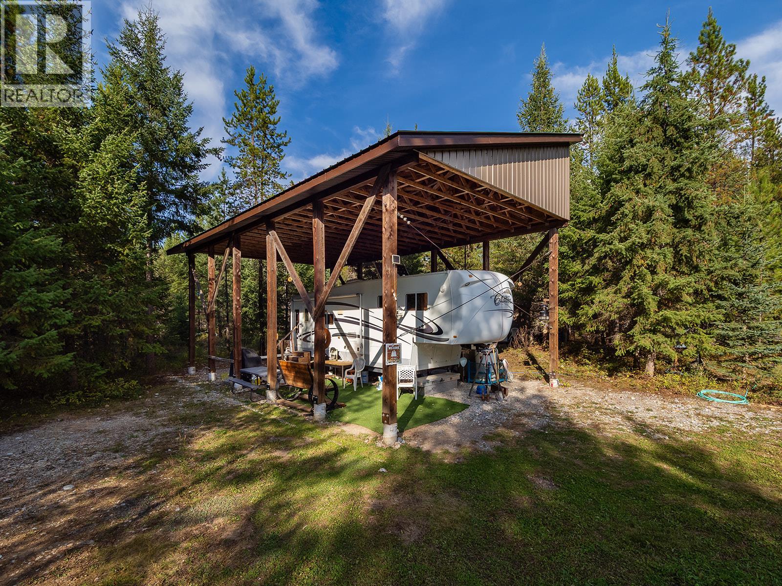 2380 Finnegan Court, Golden, British Columbia  V0A 1H1 - Photo 17 - 10364618
