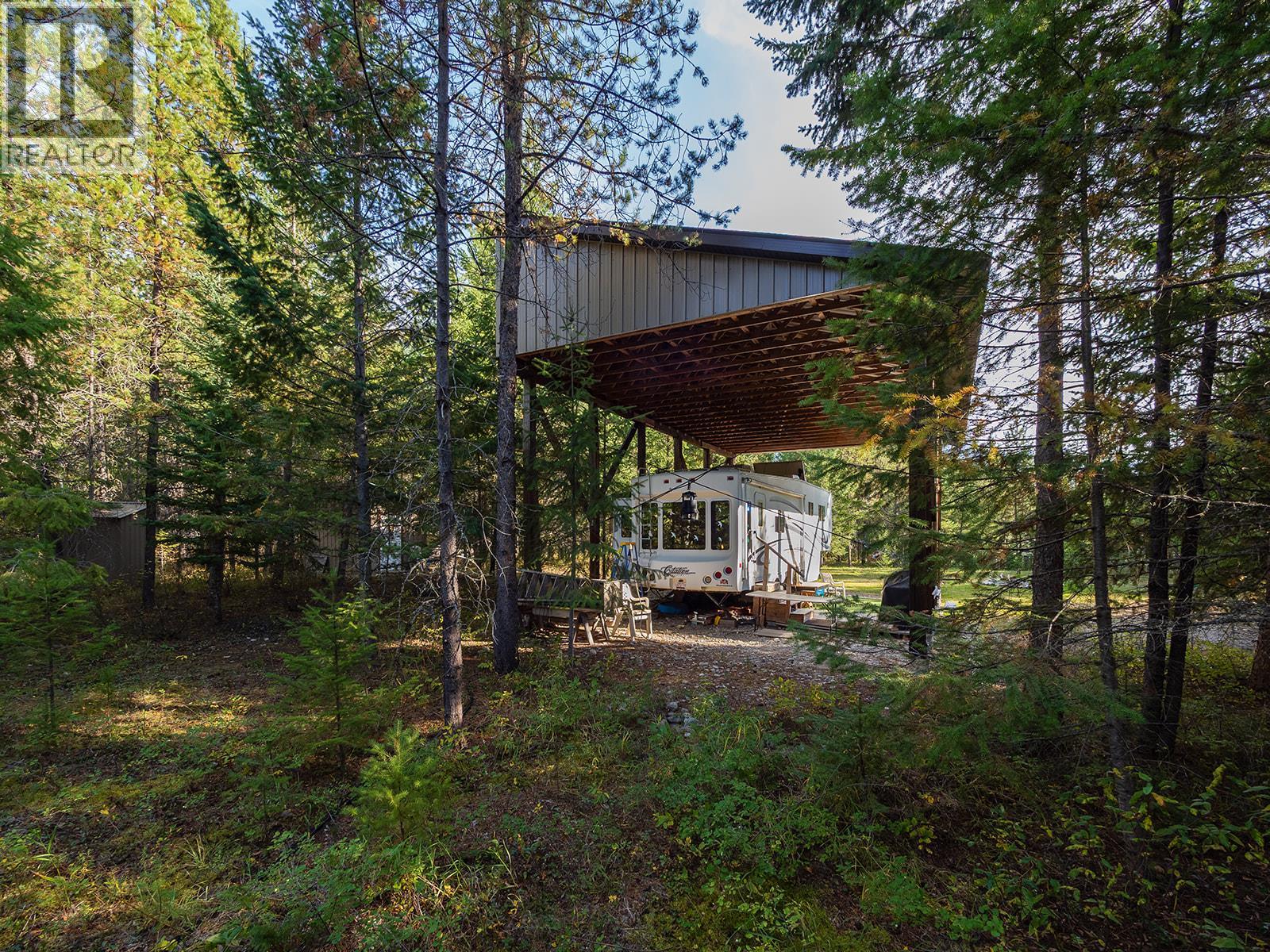 2380 Finnegan Court, Golden, British Columbia  V0A 1H1 - Photo 19 - 10364618