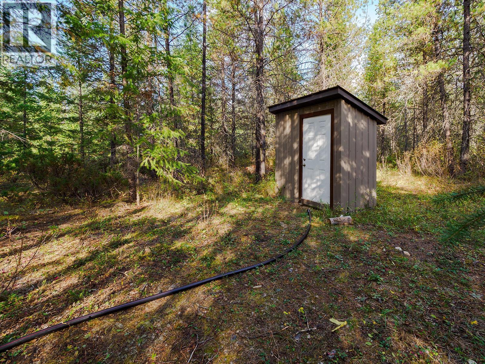 2380 Finnegan Court, Golden, British Columbia  V0A 1H1 - Photo 22 - 10364618