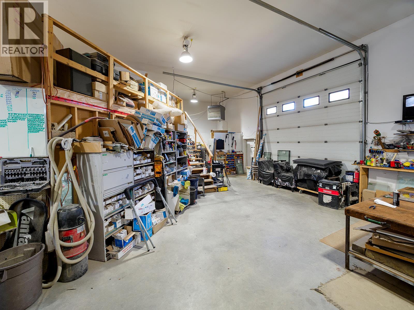 819 9th Street N, Golden, British Columbia  V0A 1H0 - Photo 17 - 10364643