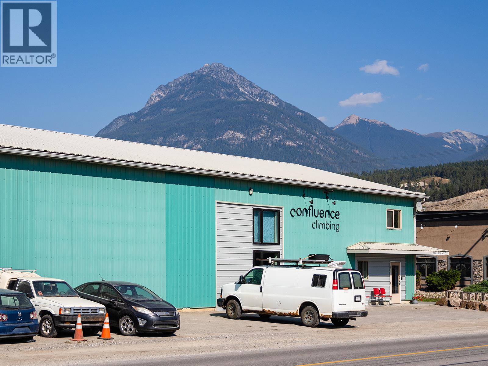 819 9th Street N, Golden, British Columbia  V0A 1H0 - Photo 6 - 10364643