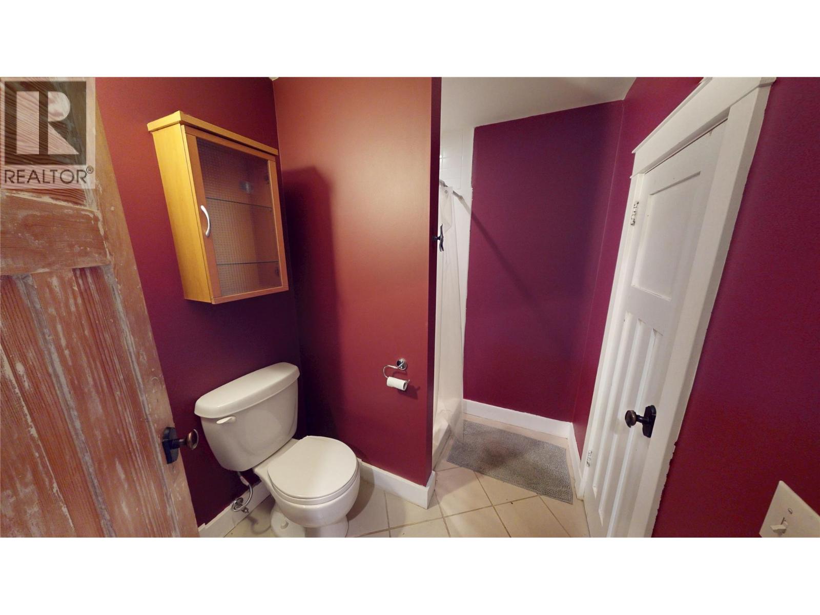 1738 9th Avenue, Invermere, British Columbia  V0A 1K0 - Photo 18 - 10364768