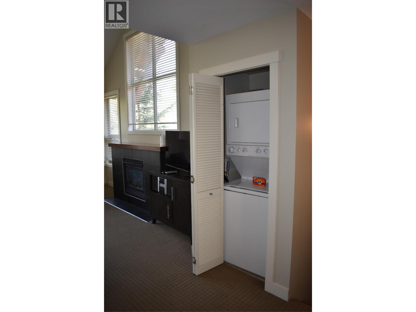 2049 Summit Drive Unit# 422 C, Panorama, British Columbia  V0A 1T0 - Photo 16 - 10364634