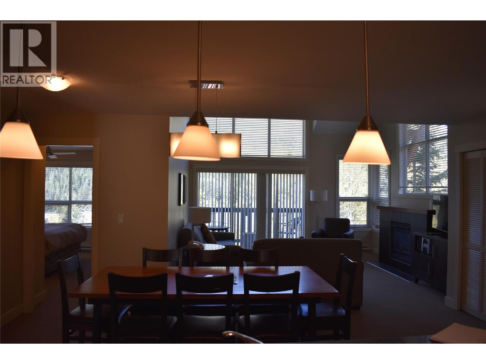 2049 Summit Drive Unit# 422 C, Panorama, British Columbia  V0A 1T0 - Photo 2 - 10364634