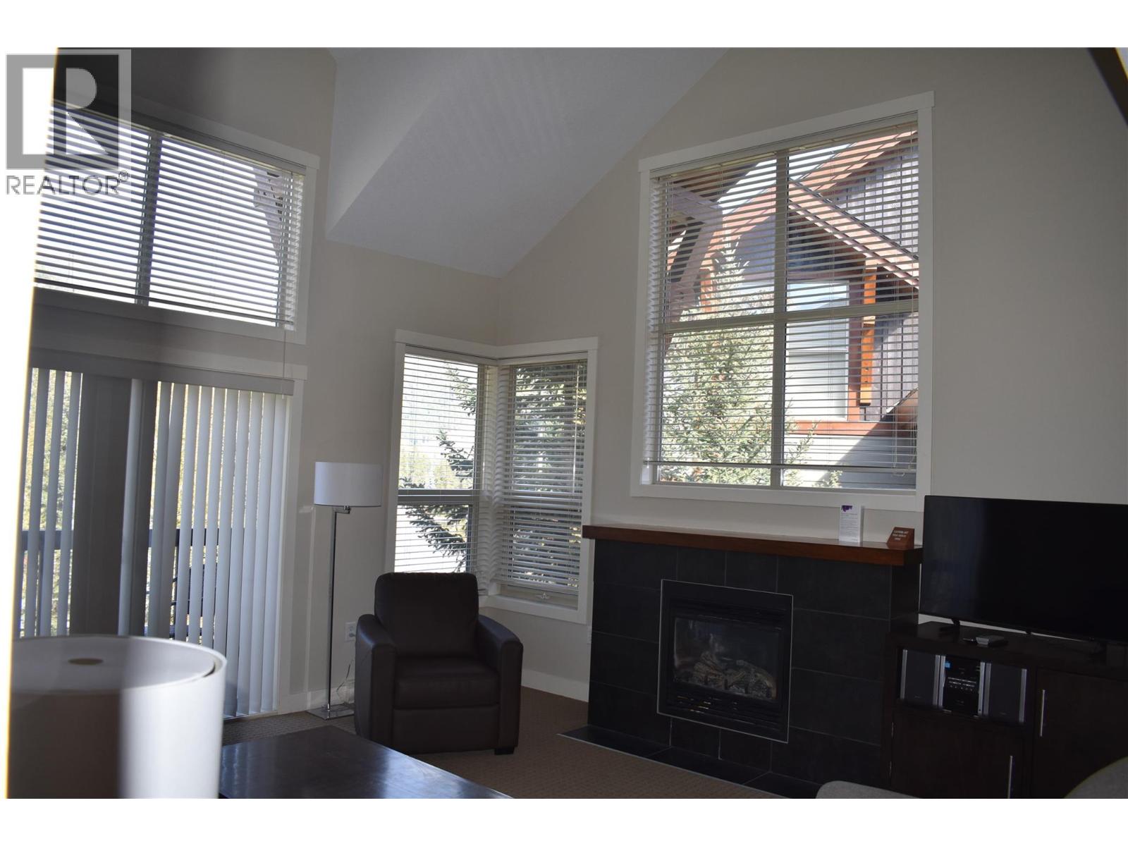 2049 Summit Drive Unit# 422 C, Panorama, British Columbia  V0A 1T0 - Photo 4 - 10364634