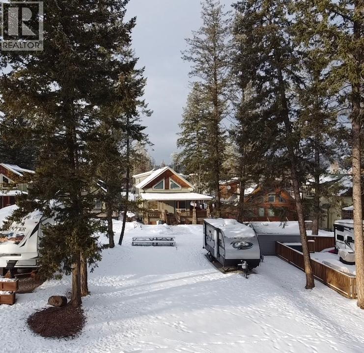 4868 Riverview Drive Unit# Lot 89, Edgewater, British Columbia  V0A 1M0 - Photo 6 - 10363060
