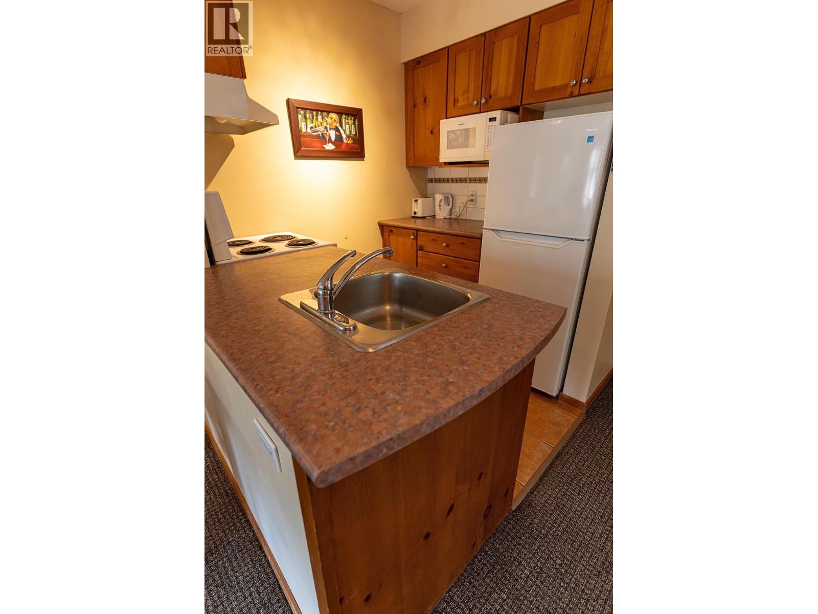 2050 Summit Drive Unit# 306, Panorama, British Columbia  V0A 1T0 - Photo 14 - 10365086