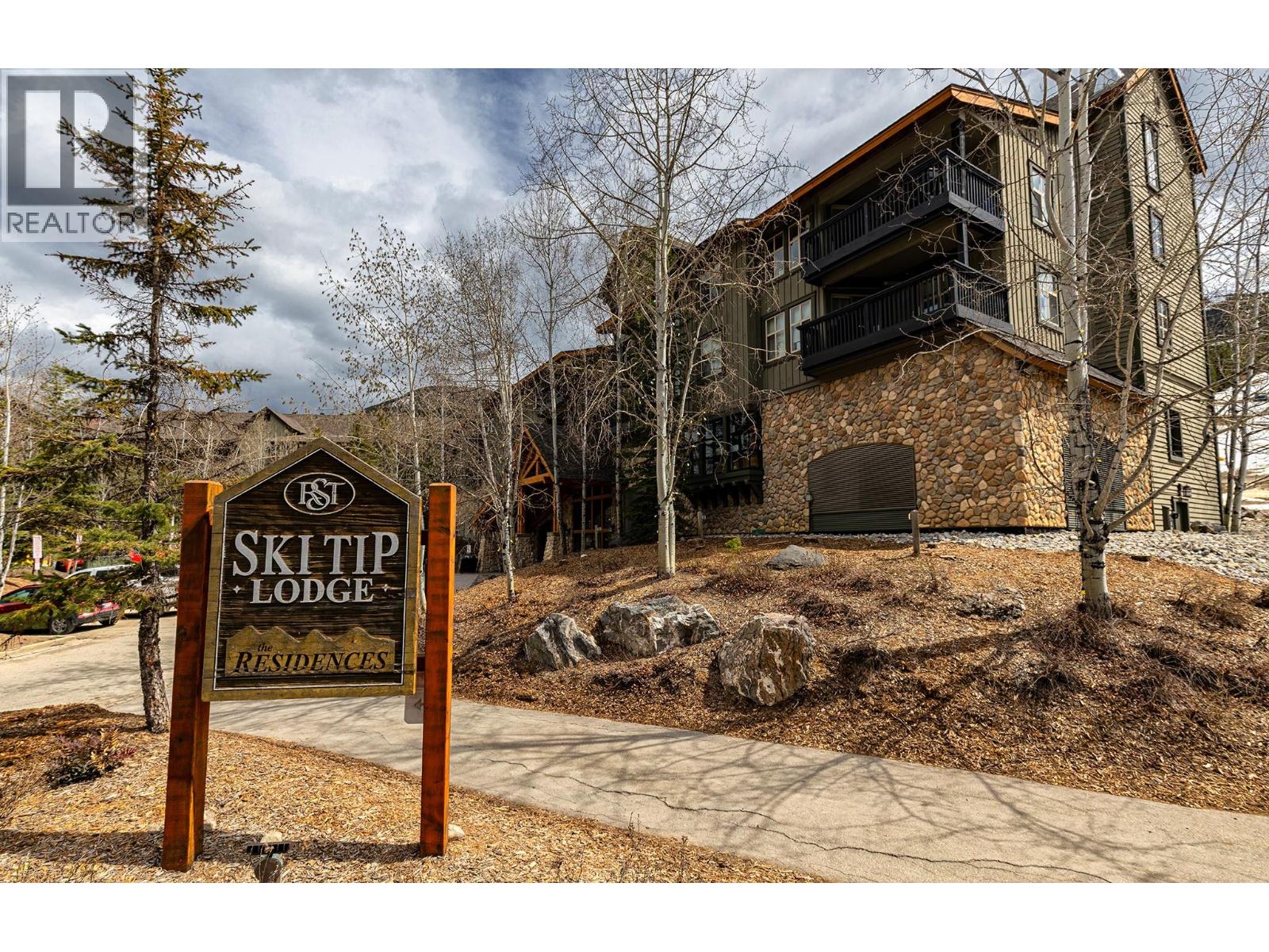 2050 Summit Drive Unit# 306, Panorama, British Columbia  V0A 1T0 - Photo 7 - 10365086