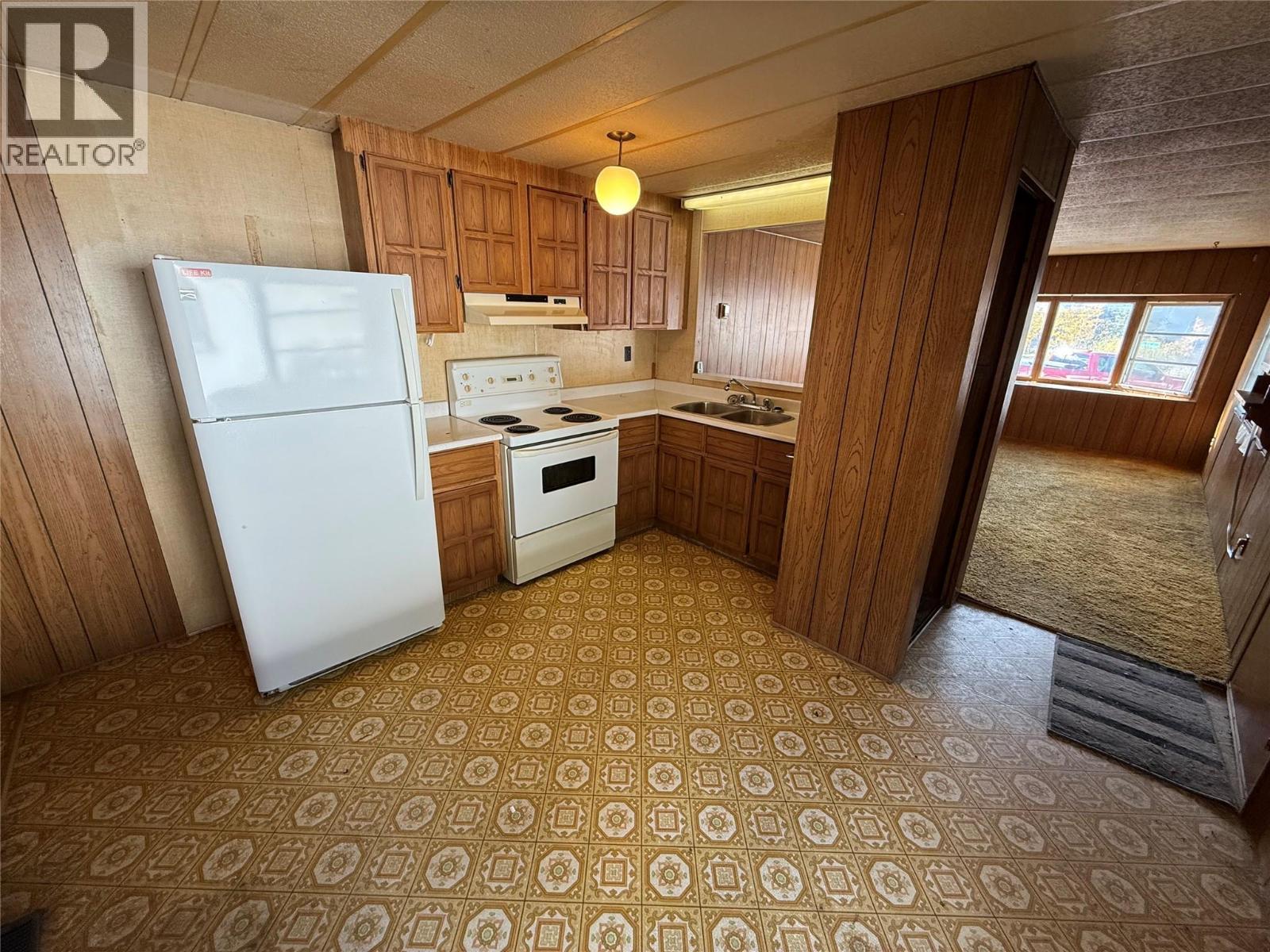 851 Read Road Unit# 12, Golden, British Columbia  V0A 1H2 - Photo 8 - 10365441