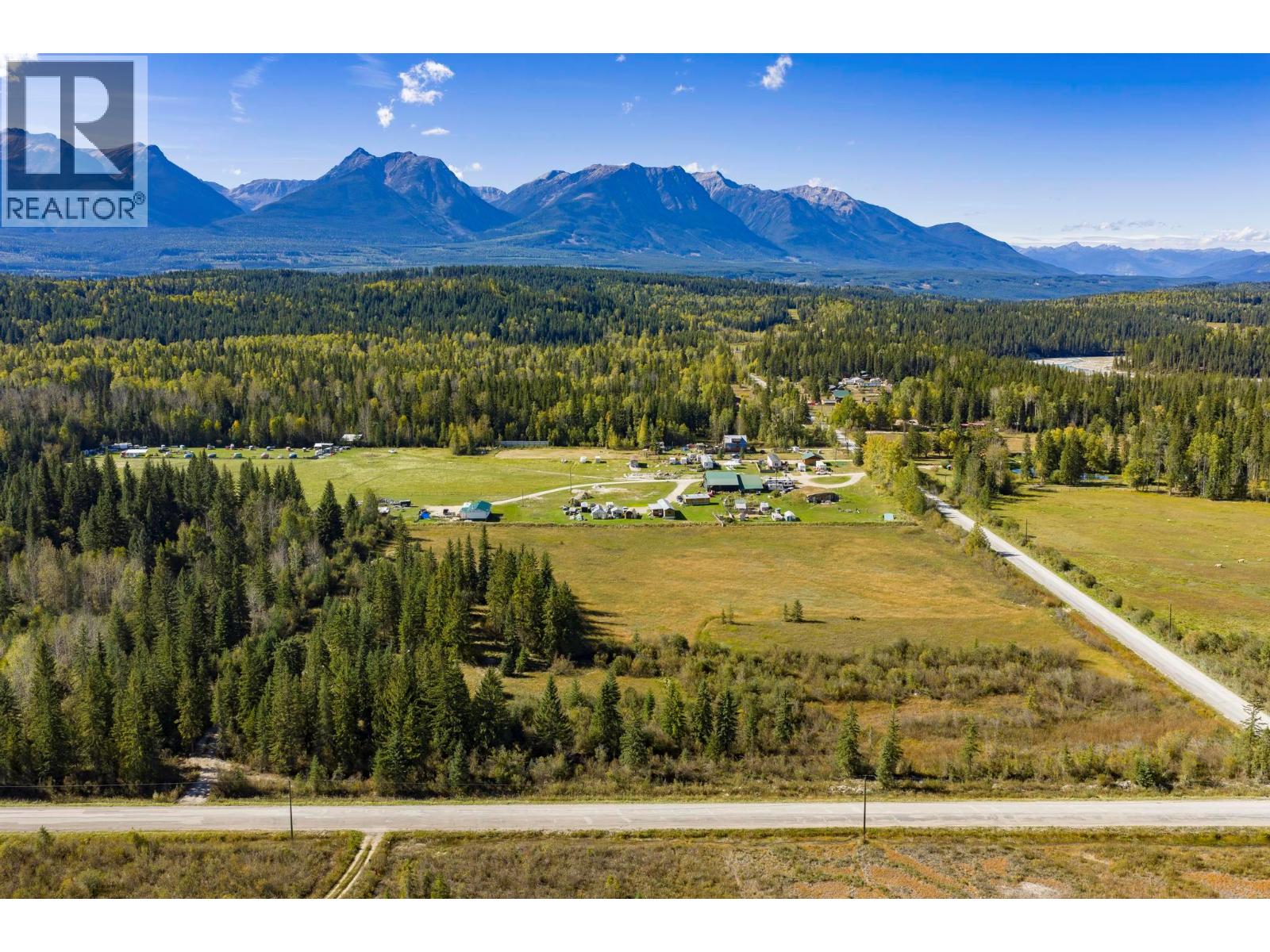 1757 Moberly School Road, Golden, British Columbia  V0A 1H2 - Photo 6 - 10365710