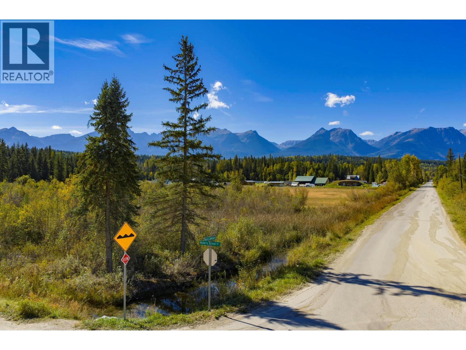 1757 Moberly School Road, Golden, British Columbia  V0A 1H2 - Photo 9 - 10365710