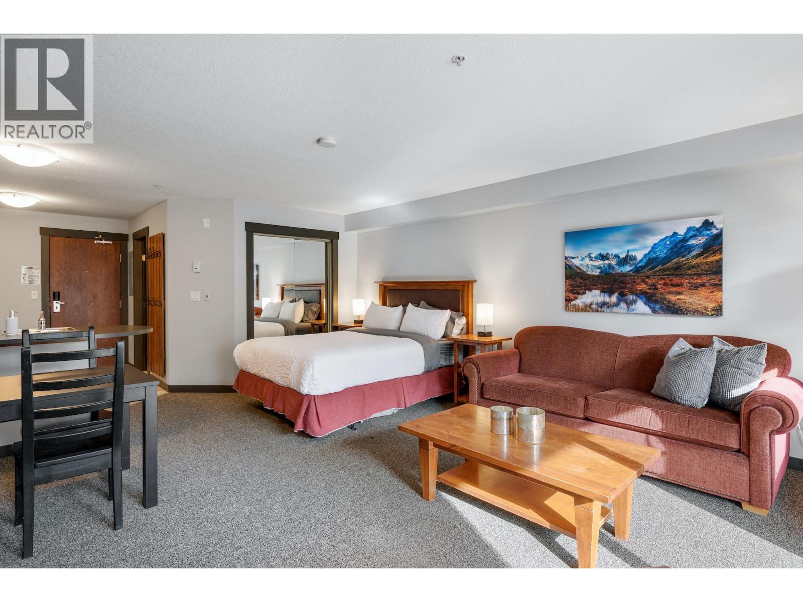 2070 Summit Drive Unit# 201b, Panorama, British Columbia  V0A 1T0 - Photo 9 - 10365826