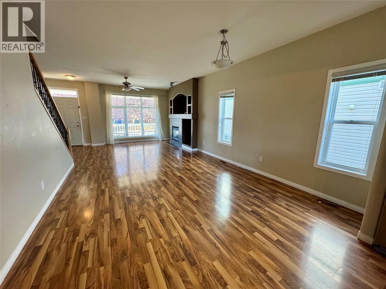 2205 Westside Park Avenue, Invermere, British Columbia  V0A 1K4 - Photo 4 - 10366177