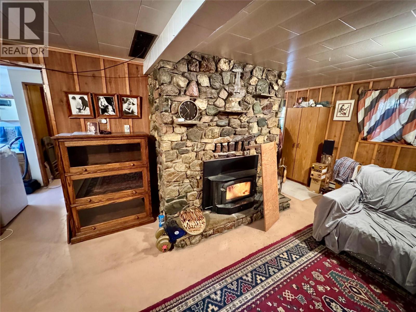 9209 Moffat Avenue, Wilmer, British Columbia  V0A 1K5 - Photo 15 - 10366233