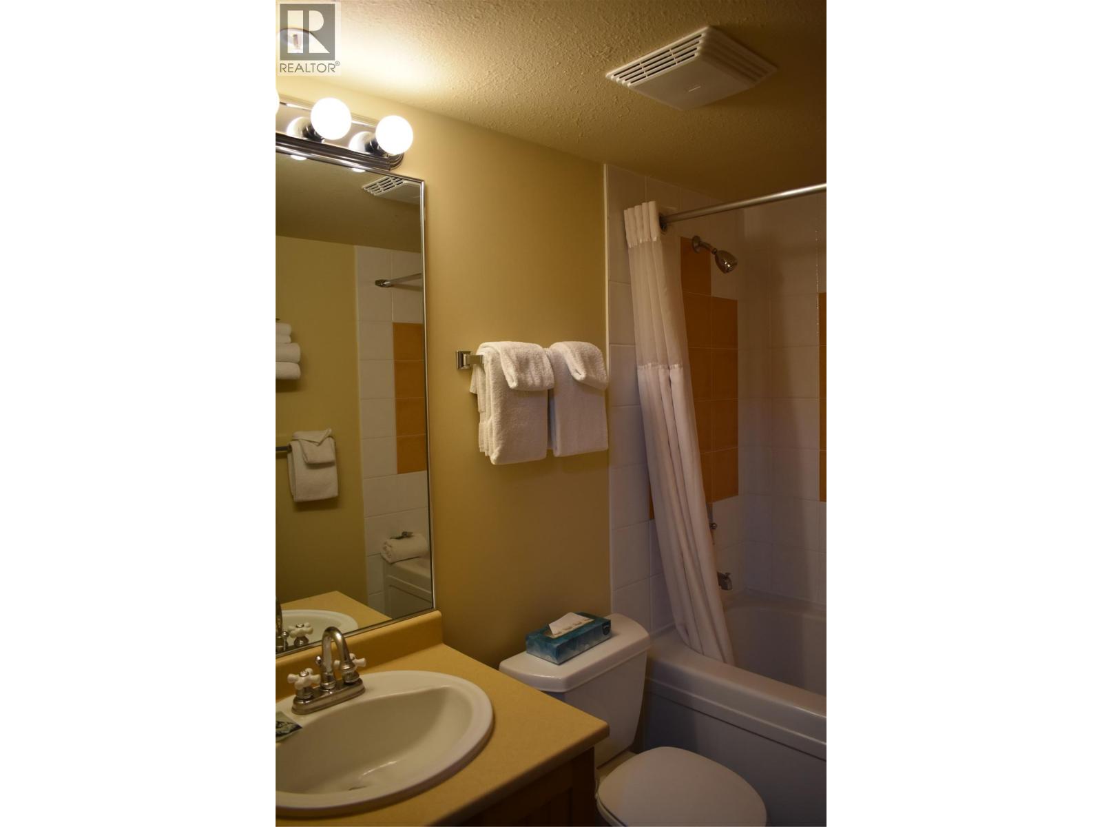 2080 Summit Drive Unit# 104 Lot# 3, Panorama, British Columbia  V0A 1T0 - Photo 8 - 10366263
