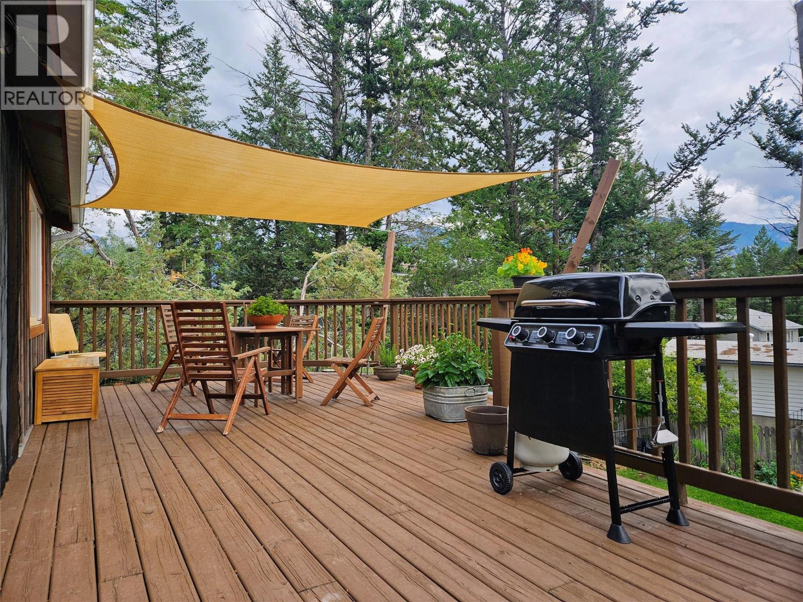 1705 9th Avenue, Invermere, British Columbia  V0A 1K0 - Photo 3 - 10366475