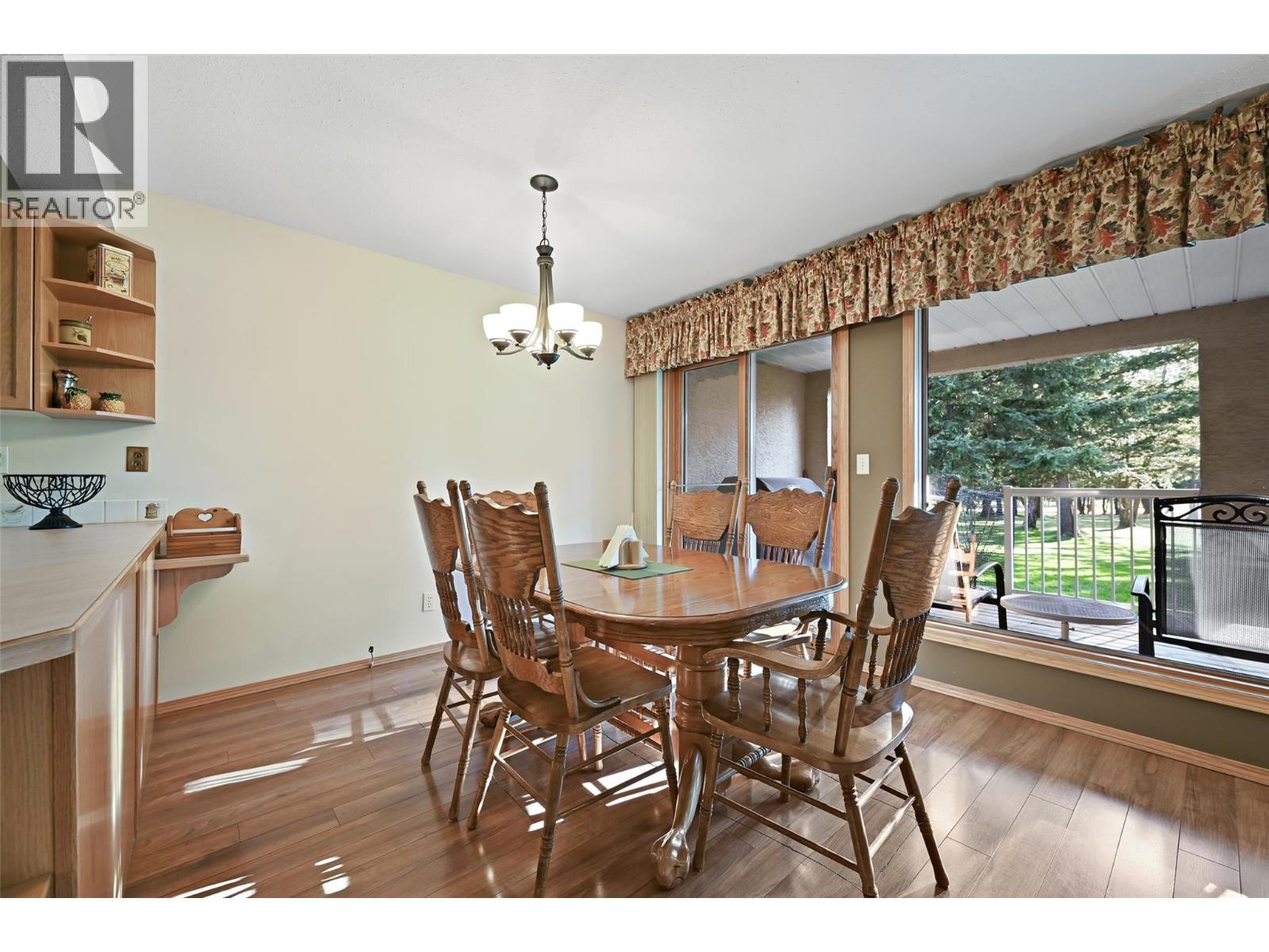 7595 Pioneer Avenue Unit# 8, Radium Hot Springs, British Columbia  V0A 1M0 - Photo 16 - 10365934