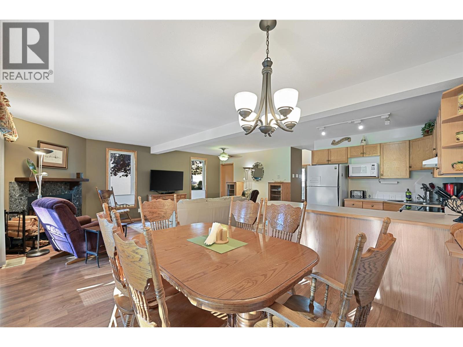 7595 Pioneer Avenue Unit# 8, Radium Hot Springs, British Columbia  V0A 1M0 - Photo 19 - 10365934