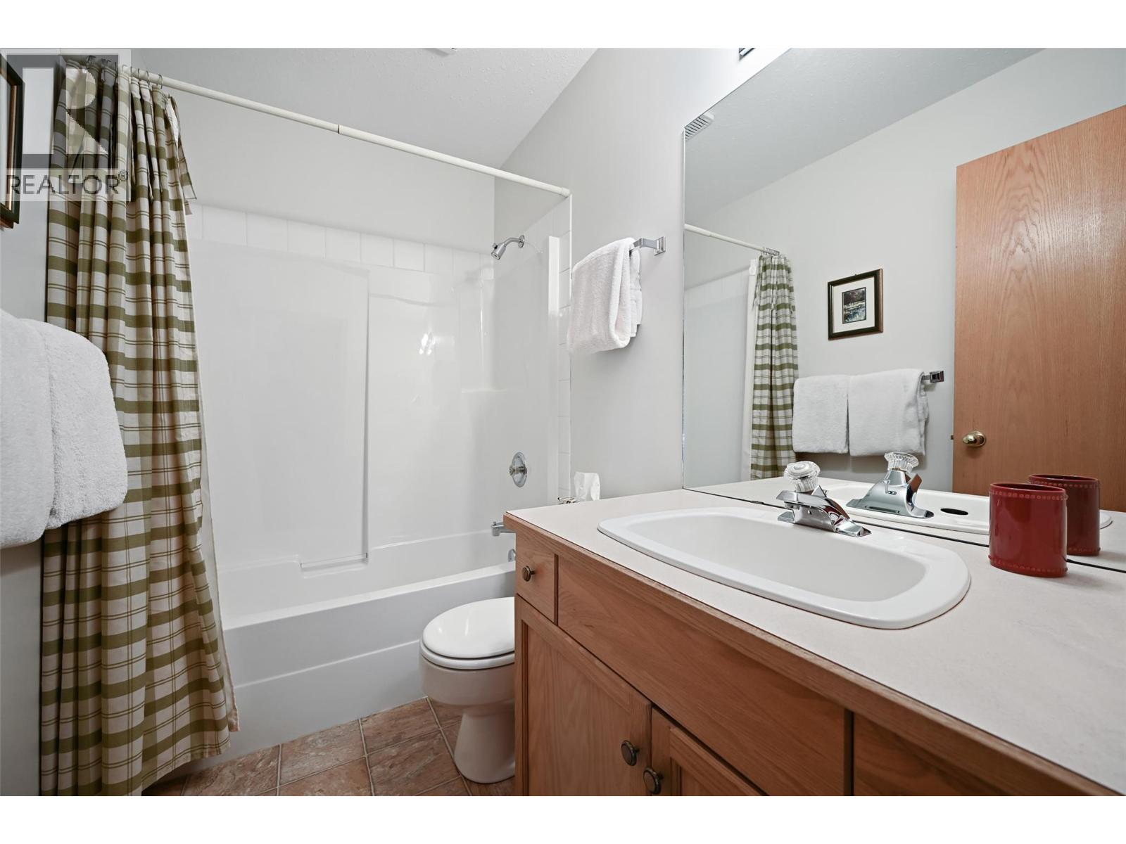 7595 Pioneer Avenue Unit# 8, Radium Hot Springs, British Columbia  V0A 1M0 - Photo 23 - 10365934