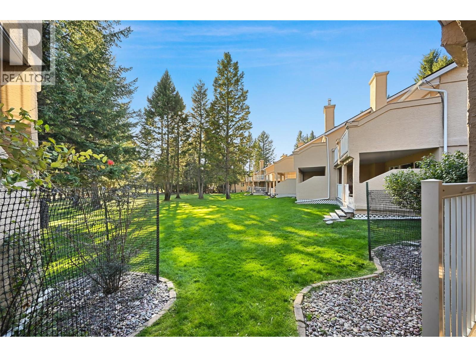 7595 Pioneer Avenue Unit# 8, Radium Hot Springs, British Columbia  V0A 1M0 - Photo 27 - 10365934