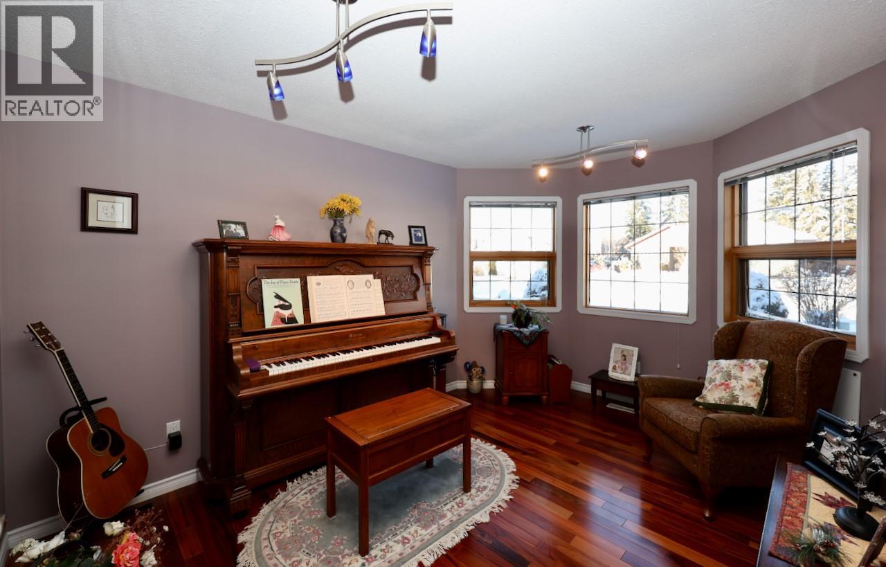 1508 Poplar Street, Golden, British Columbia  V0A 1H0 - Photo 12 - 10366919