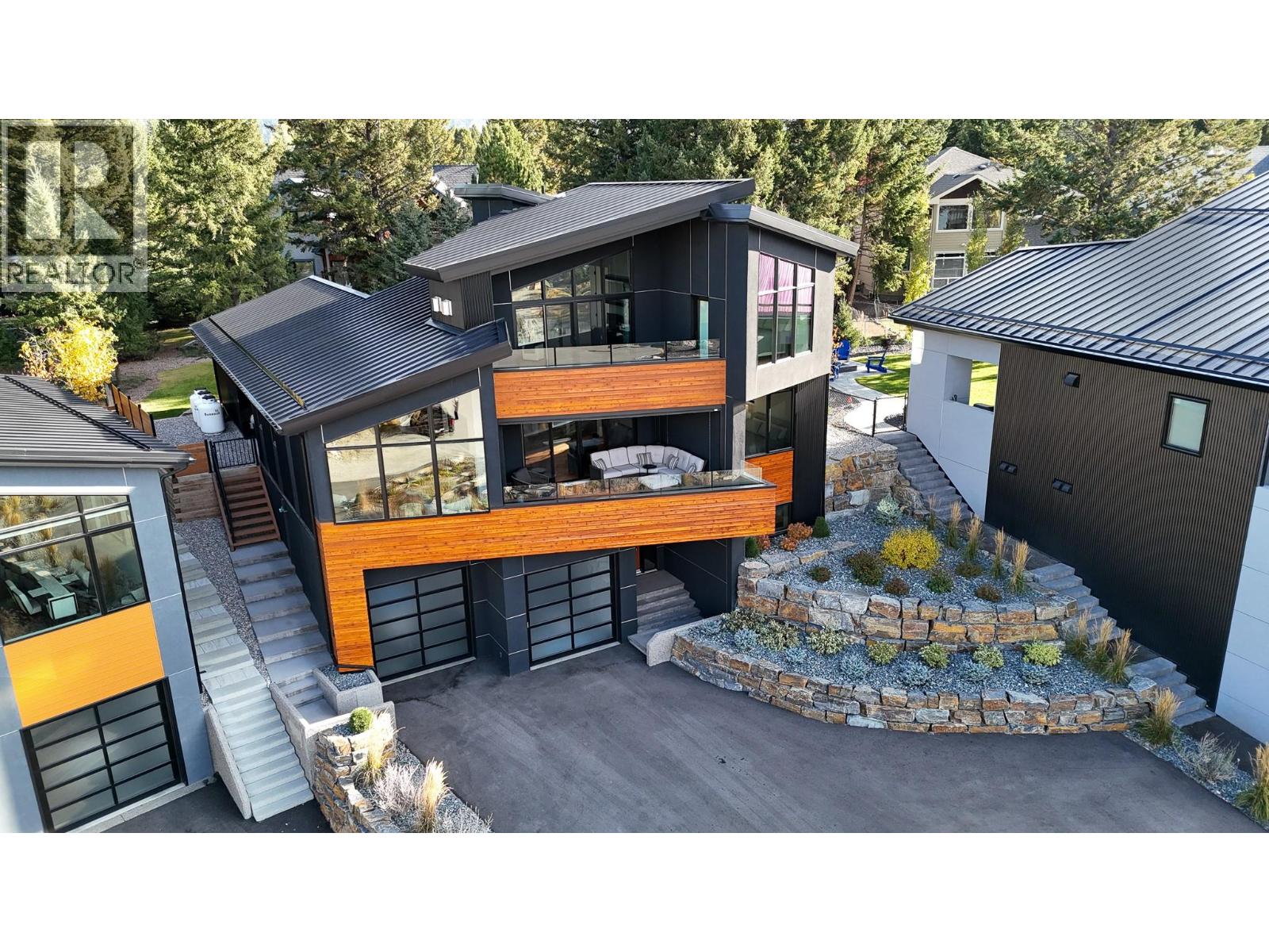 864 Antler Ridge Road, Windermere, British Columbia
