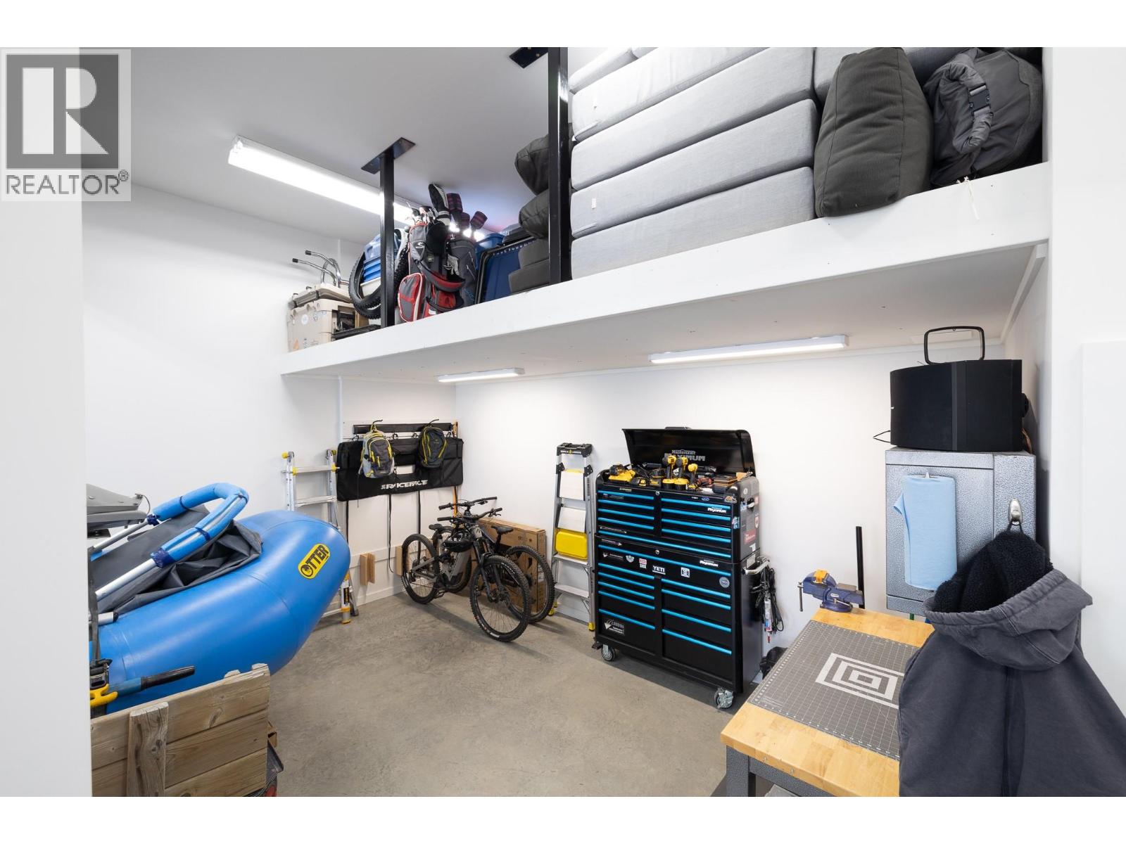 864 Antler Ridge Road, Windermere, British Columbia  V0A 1K3 - Photo 48 - 10366971