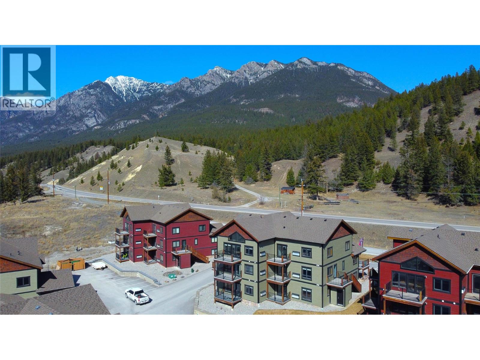 7291 Prospector Avenue Unit# 401, Radium Hot Springs, British Columbia  V0A 1M0 - Photo 2 - 10367109