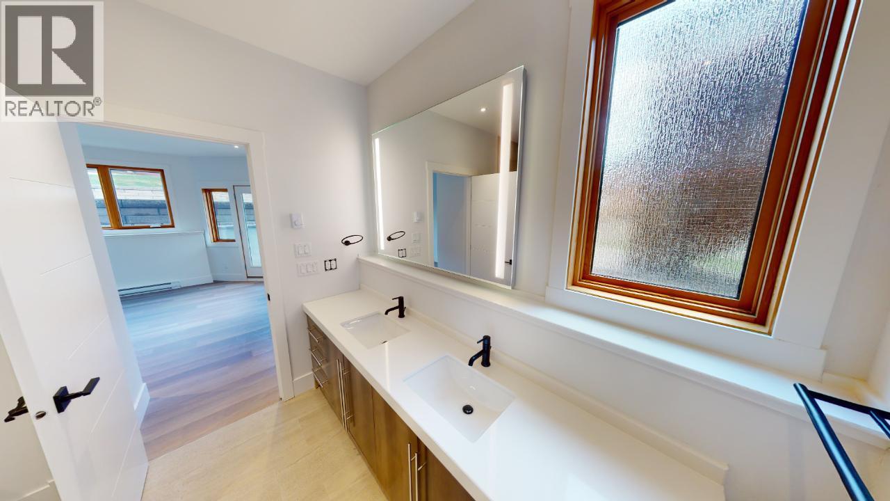 7291 Prospector Avenue Unit# 401, Radium Hot Springs, British Columbia  V0A 1M0 - Photo 25 - 10367109