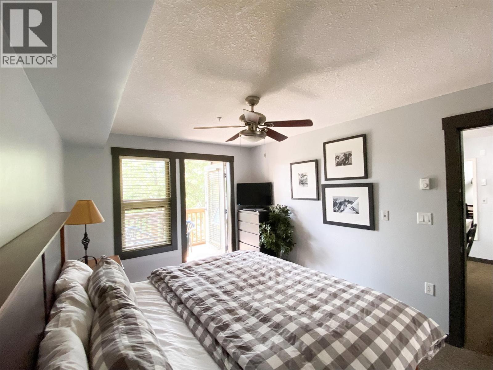 2070 Summit Drive Drive Unit# 306, Panorama, British Columbia  V0A 1T0 - Photo 16 - 10366614