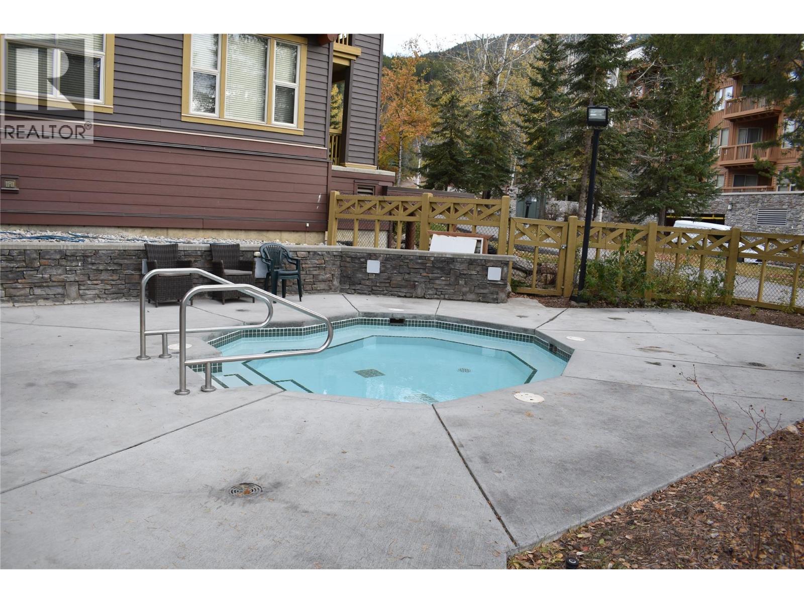 2070 Summit Drive Drive Unit# 306, Panorama, British Columbia  V0A 1T0 - Photo 29 - 10366614