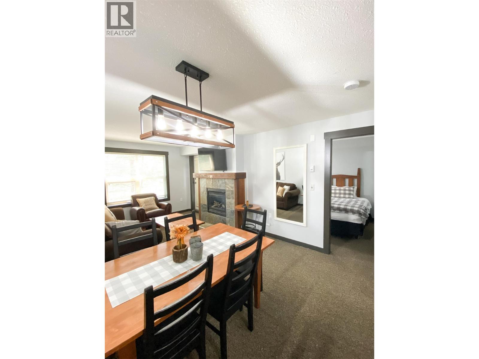 2070 Summit Drive Drive Unit# 306, Panorama, British Columbia  V0A 1T0 - Photo 6 - 10366614