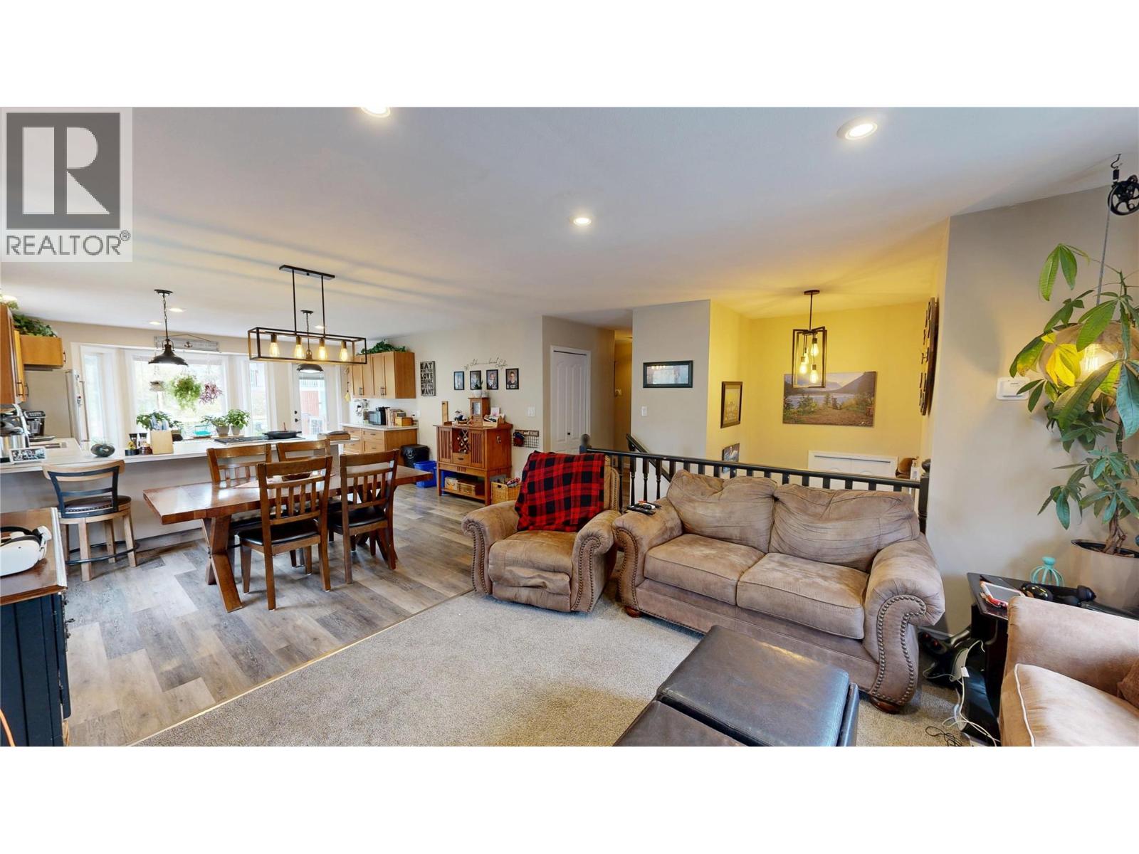 517 12th Street S, Golden, British Columbia  V0A 1H0 - Photo 18 - 10367357