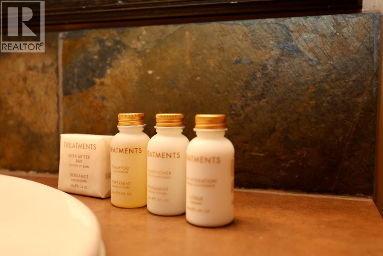 1549 Kicking Horse Trail Unit# 415 (A&b), Golden, British Columbia  V0A 1H0 - Photo 29 - 10367422