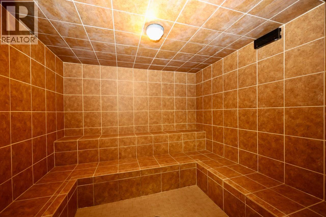 1549 Kicking Horse Trail Unit# 415 (A&b), Golden, British Columbia  V0A 1H0 - Photo 37 - 10367422