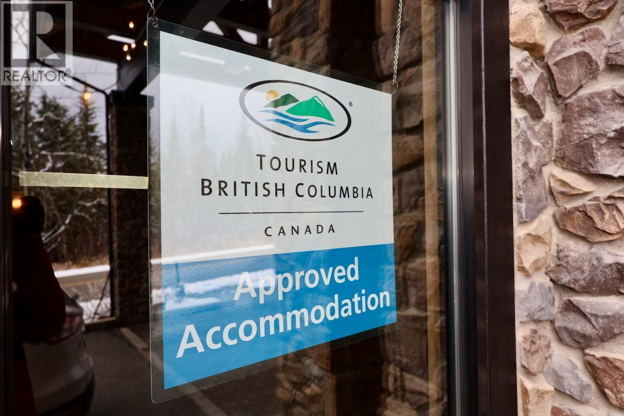 1549 Kicking Horse Trail Unit# 415 (A&b), Golden, British Columbia  V0A 1H0 - Photo 45 - 10367422