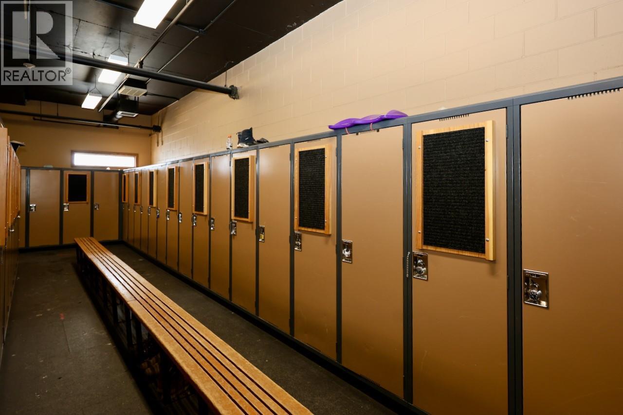 1549 Kicking Horse Trail Unit# 415 (A&b), Golden, British Columbia  V0A 1H0 - Photo 51 - 10367422