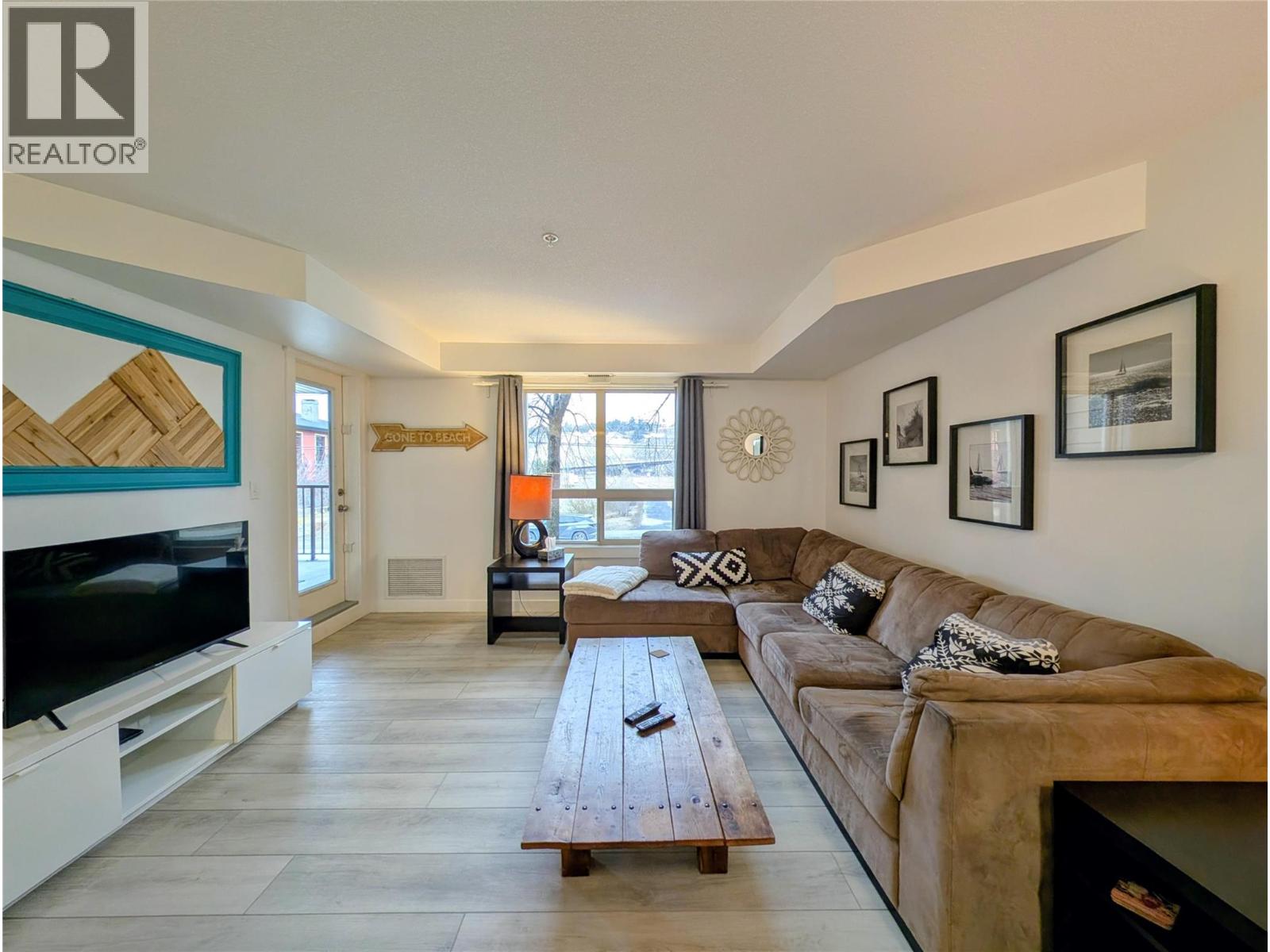 205 Third Avenue Unit# 2108, Invermere, British Columbia  V0A 1K7 - Photo 2 - 10367330