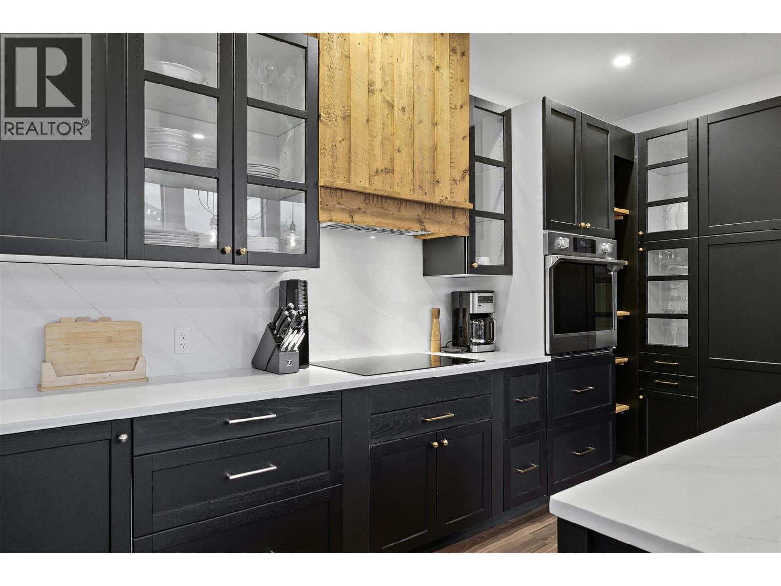 1614 Lower Lakeview Lane, Invermere, British Columbia  V0A 1K4 - Photo 12 - 10365927