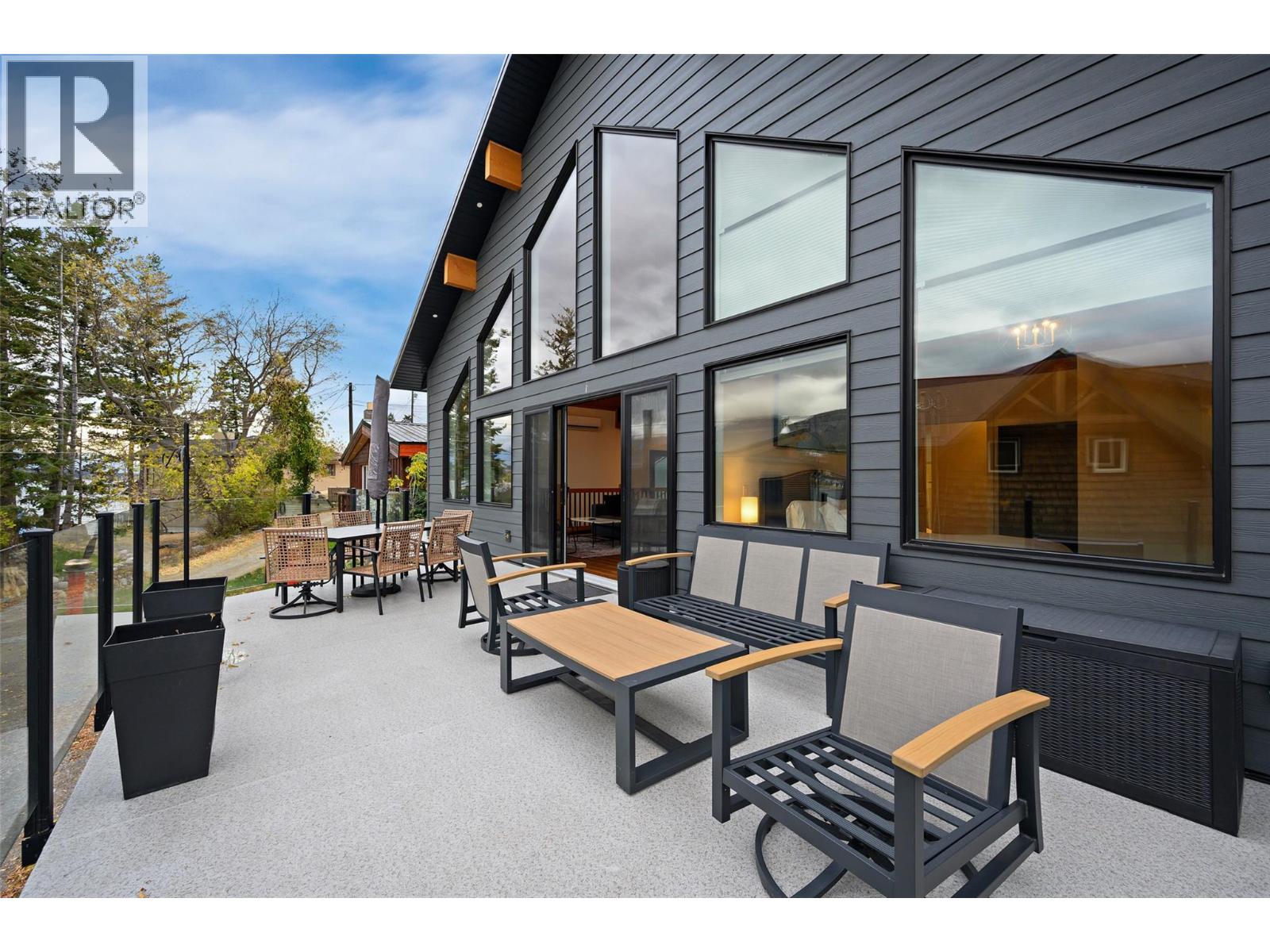 1614 Lower Lakeview Lane, Invermere, British Columbia  V0A 1K4 - Photo 19 - 10365927