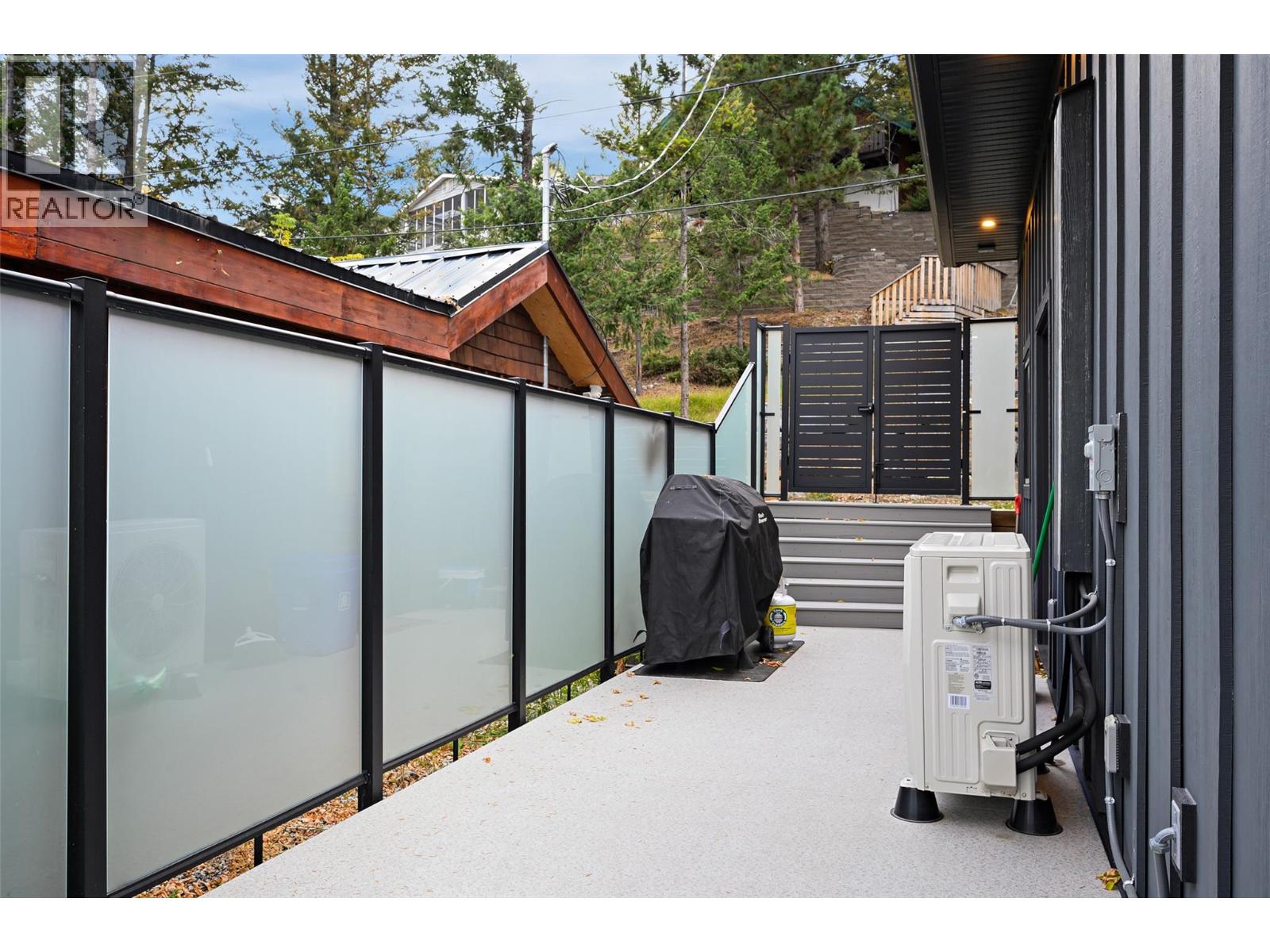 1614 Lower Lakeview Lane, Invermere, British Columbia  V0A 1K4 - Photo 21 - 10365927