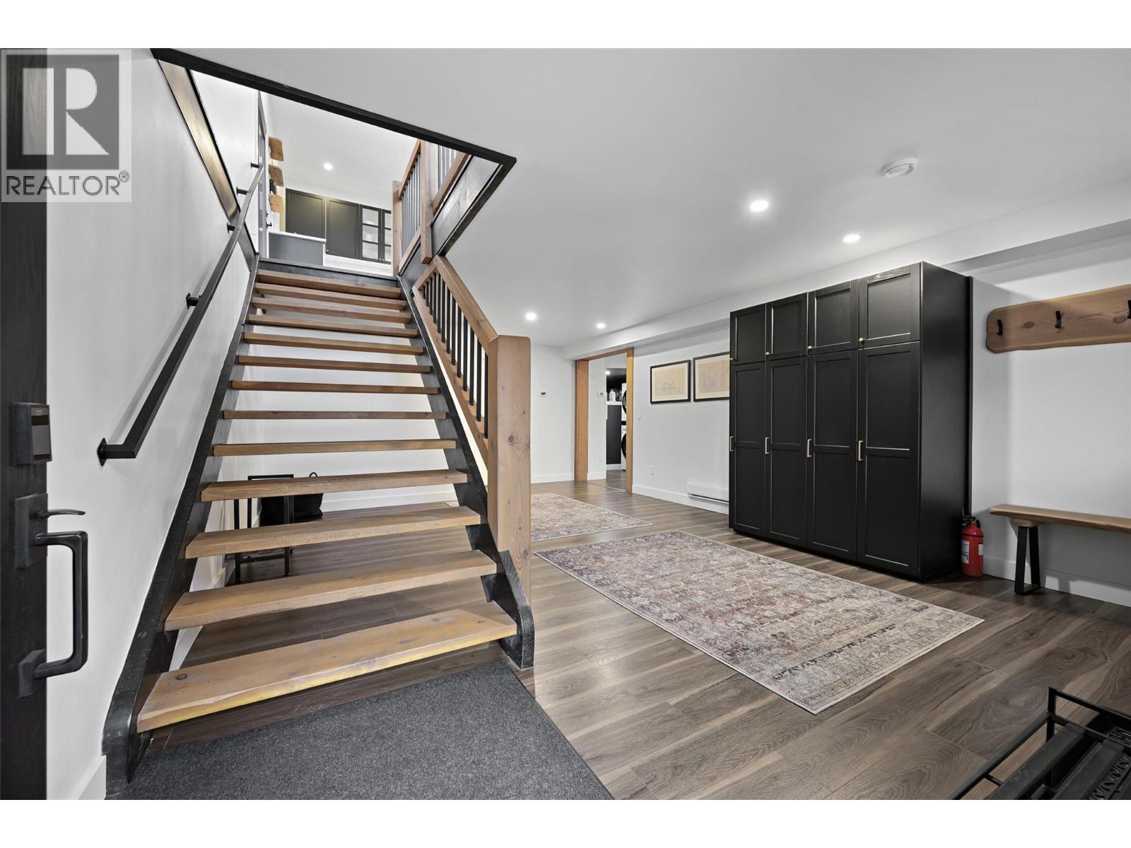 1614 Lower Lakeview Lane, Invermere, British Columbia  V0A 1K4 - Photo 33 - 10365927