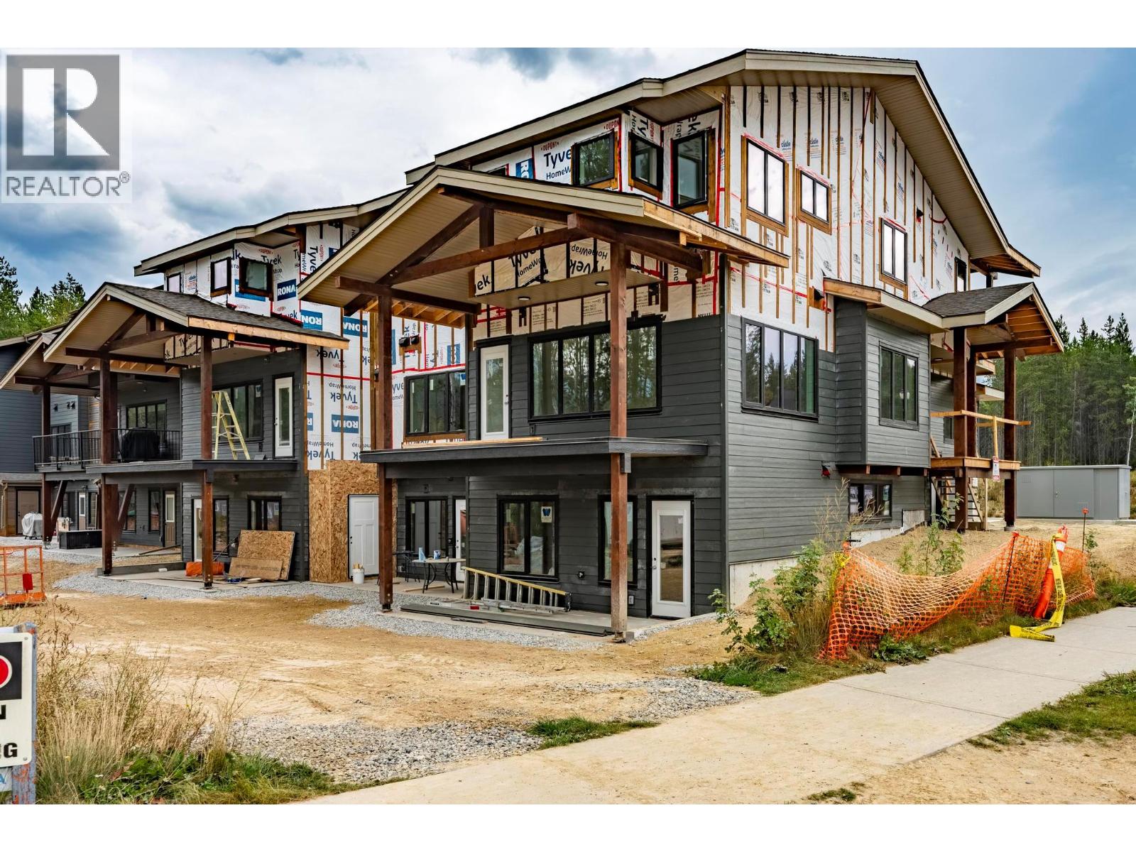 1444 Granite Drive Unit# 1, Golden, British Columbia  V0A 1H0 - Photo 3 - 10368727